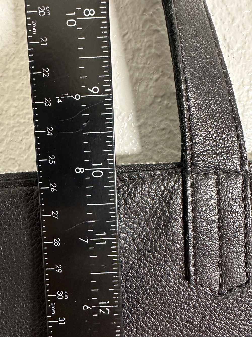 Day & Mood~ Anthropologie Black Pebble Leather Heather Tote - Picture 9 of 9